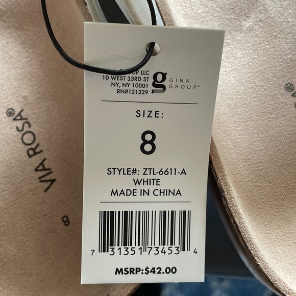 Via Rosa sandals - Picture 3 of 4